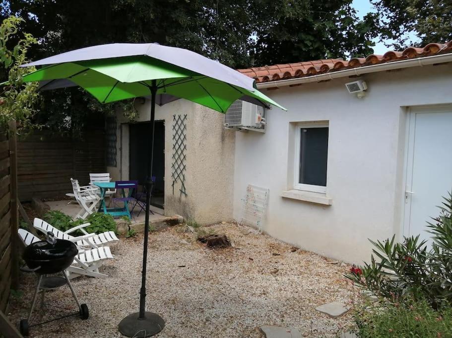 Maisonnette En Provence Climatisee, Wifi, Parking *